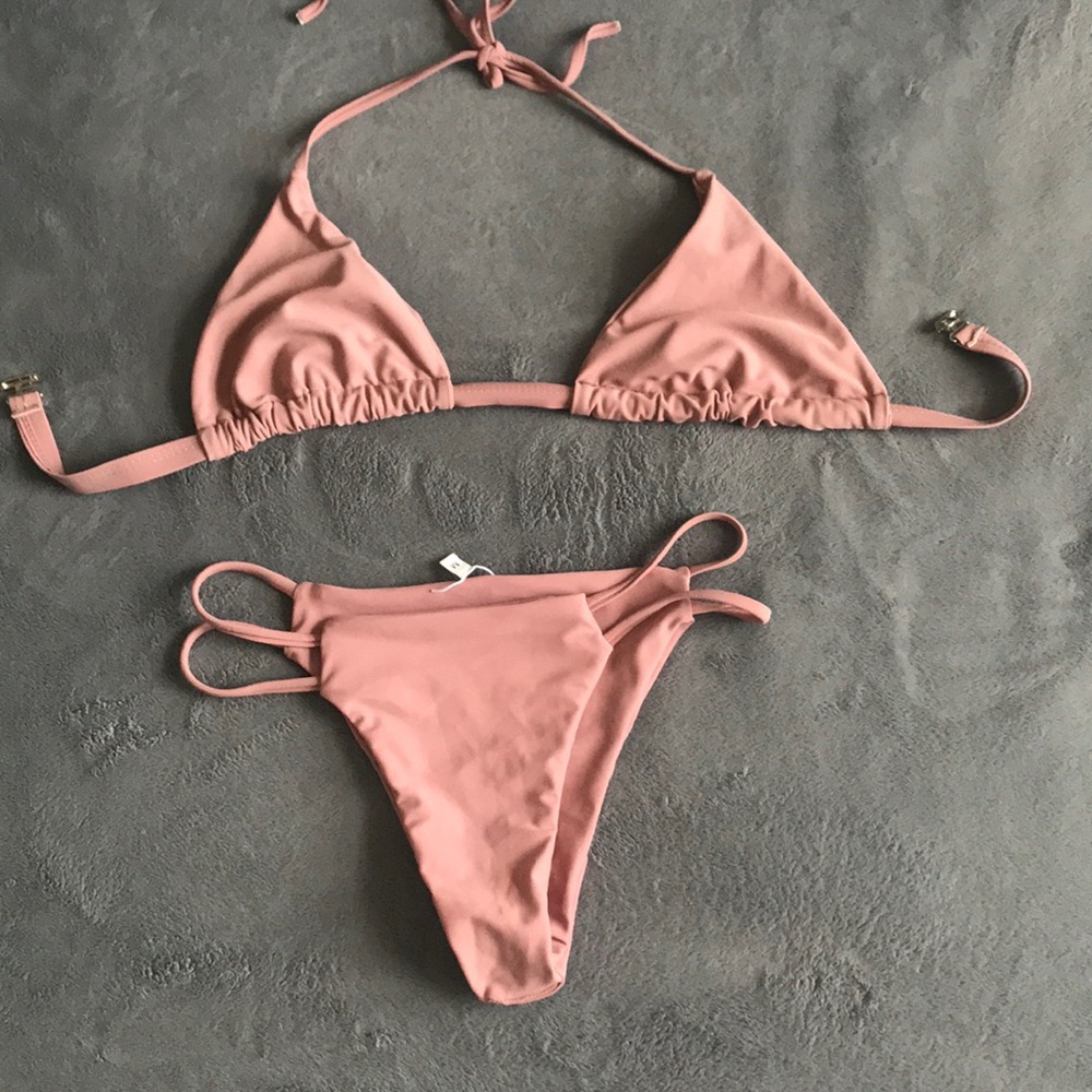 Nude bikini set
